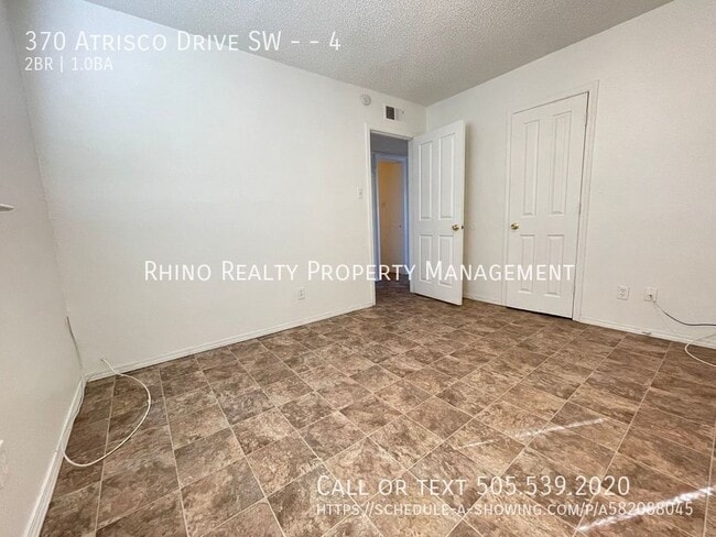 Photo - 370 Atrisco Dr SW Unit 4