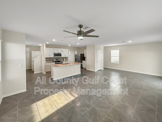 Photo - 3379 Hilltop Cir