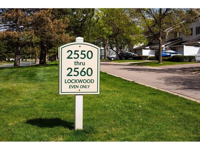 Photo - 2556 Lockwood Dr