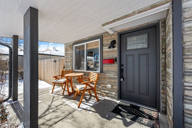 Photo - Gorgeous furnished 3 Bed bungalow in Berkeley!