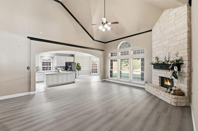 Photo - 1604 Bonanza Ln