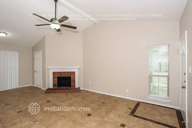 Photo - 4522 Nervin St