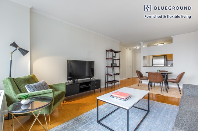 Photo - 235 W 48th St Apartment Unit FL39-ID382