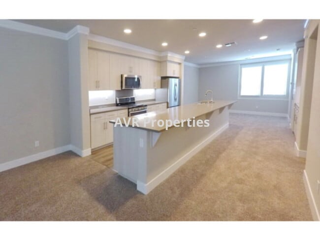 Photo - Beautiful Dublin townhome with fantastic kitchen