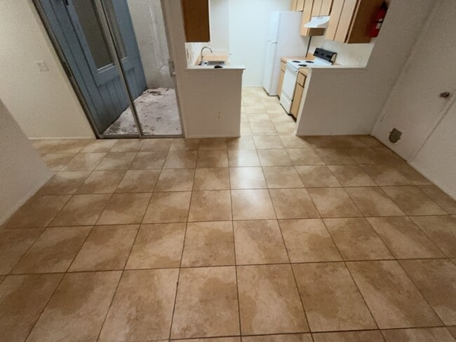 Photo - 2468 Atrium Cir