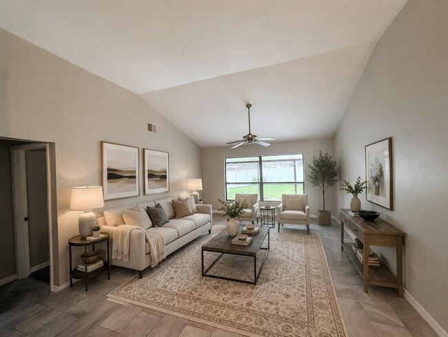 Photo - 18306 Felspar Way