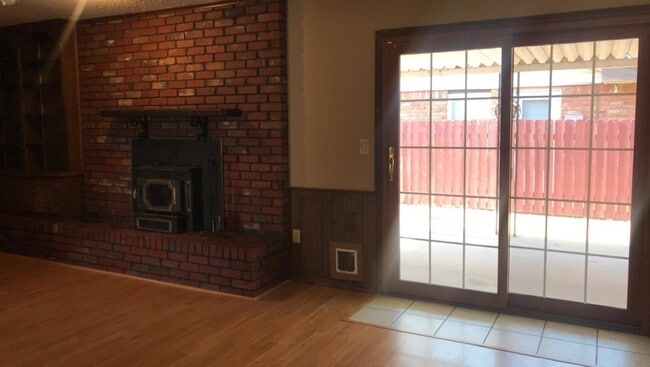 Photo - 132 N Rimrock Rd