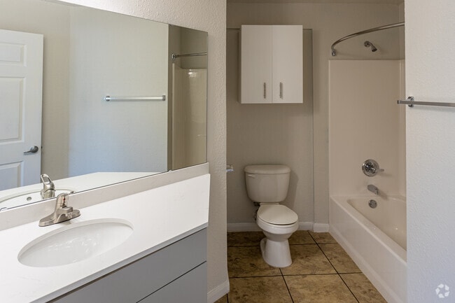 2BR, 2BA - 1200SF - Pebble Creek Apartments