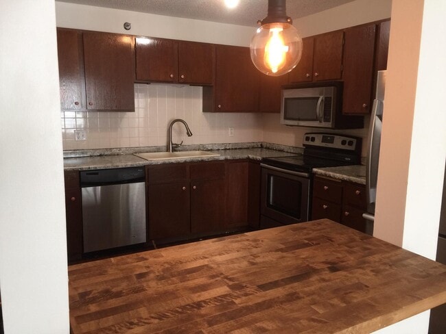 Photo - 121 S Washington Ave