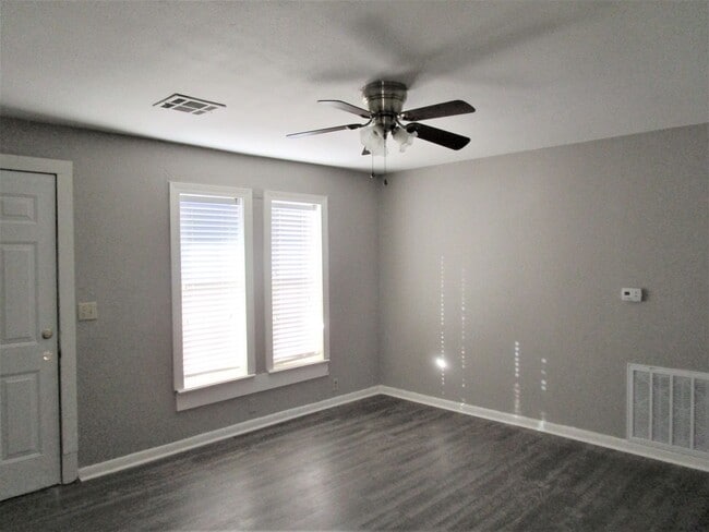 1014 N Bradley St Unit House