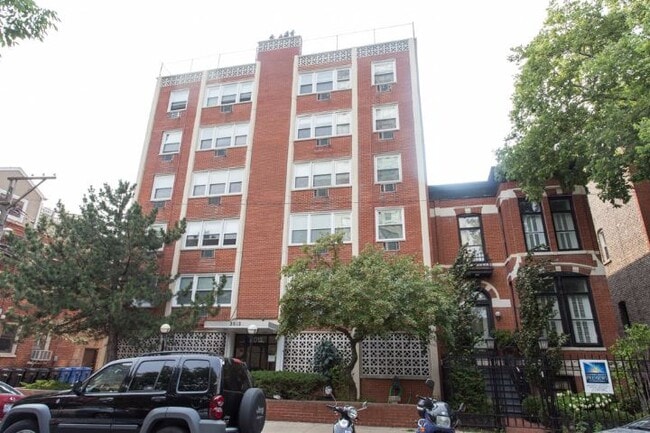 Photo - 2012 N Orleans St Unit E3