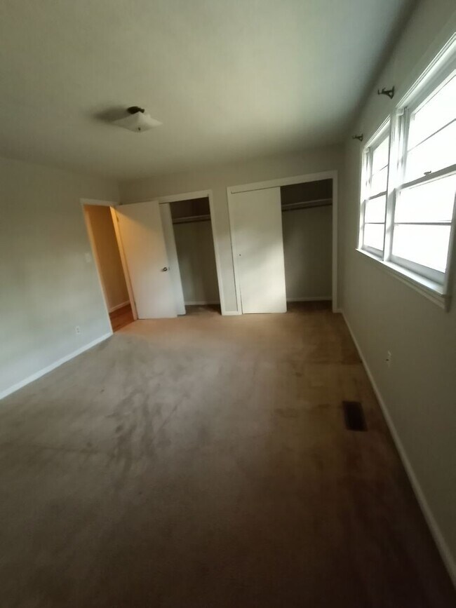 3BR 2BA In Wood Valley Rental House Rental in Valdosta, GA