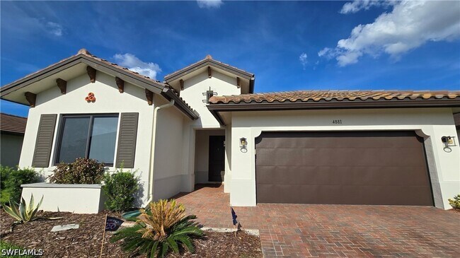 4881 Gambero Wy