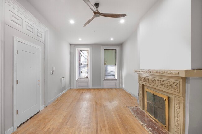 Photo - 333 S 21st St