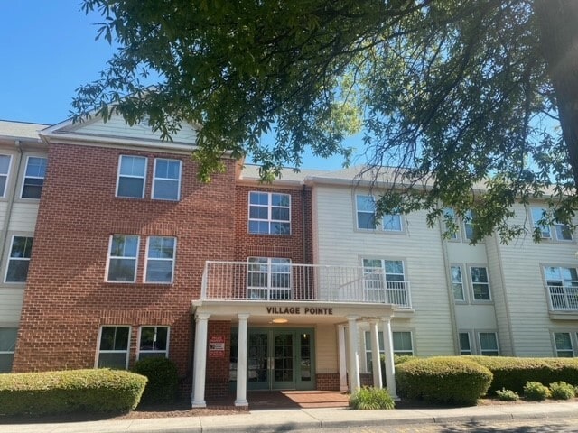 Photo - 1220 W 38th St