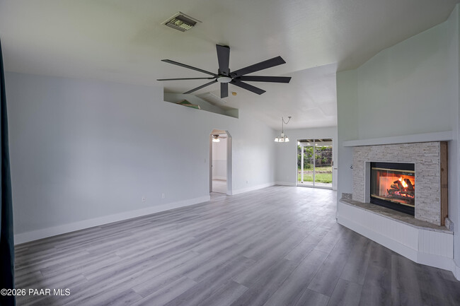 Photo - 6169 N Dodge Dr