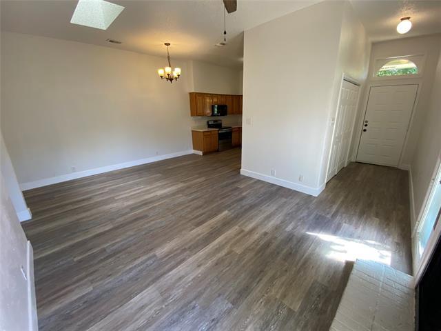 Photo - 109 Misty Ct