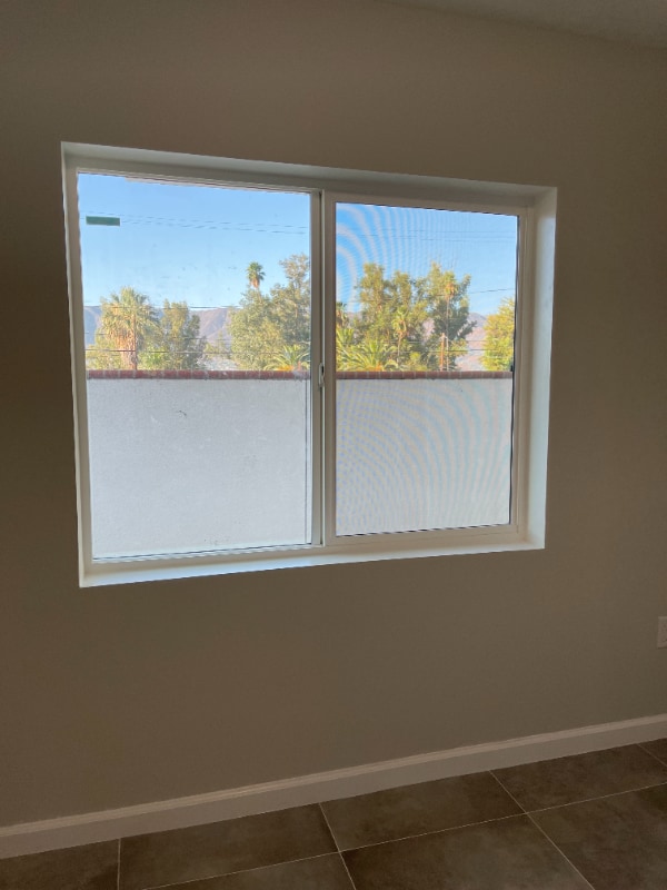 Photo - 900 W Graham Ave