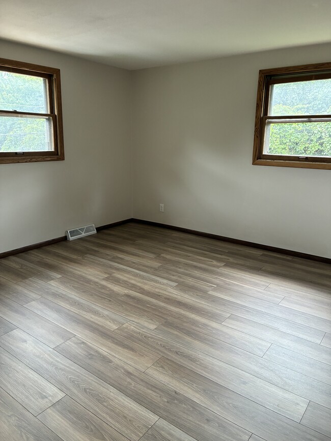 Photo - 12125 W Dearbourn Ave