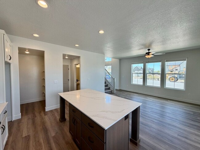 Photo - Brand New Rental Alert – JDC Ranch, Plain City!
