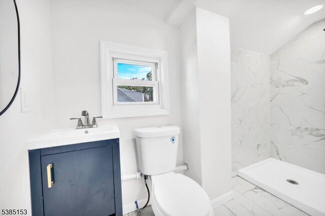 Photo - 1451 Franklin St Casa