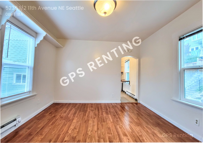Photo - 5236 1/2 11th Avenue NE-