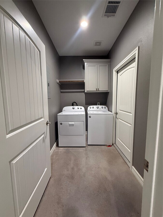 Photo - 17980 FM 2090