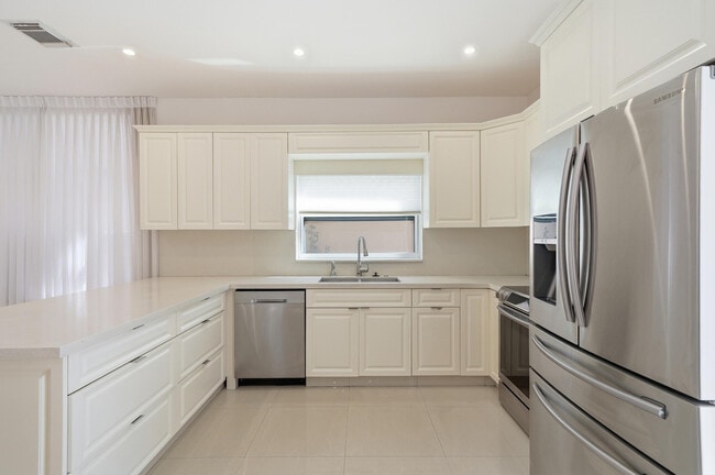 Photo - 3790 Piedmont St