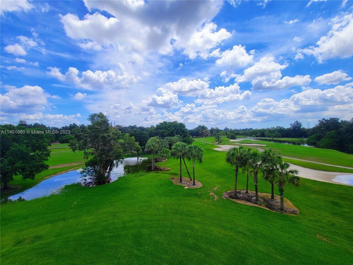 Photo - 16171 Blatt Blvd (Weston, FL)
