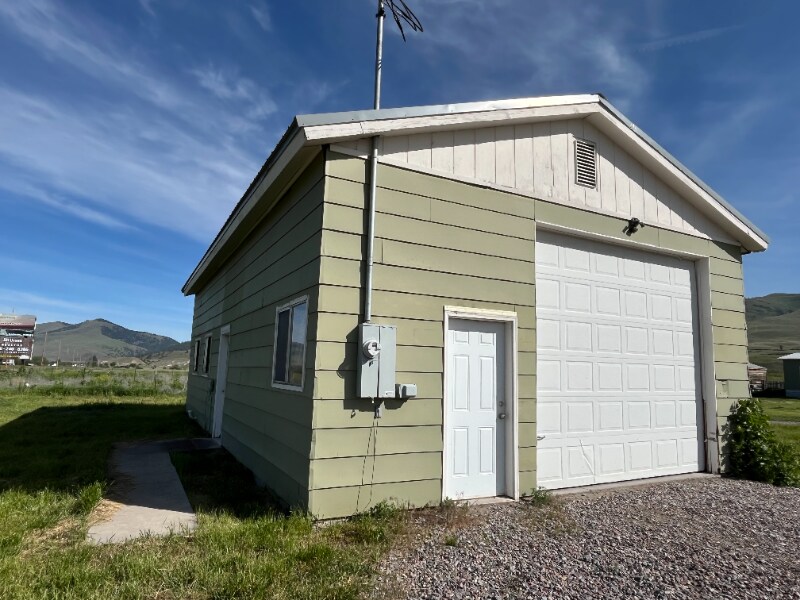Photo - 87840 US-93 House