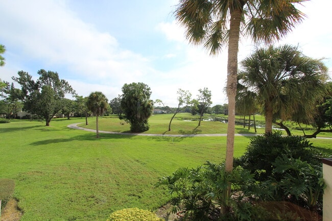 400-YD Fairway View - 3514 Richwood Link Unit Meadows Condo