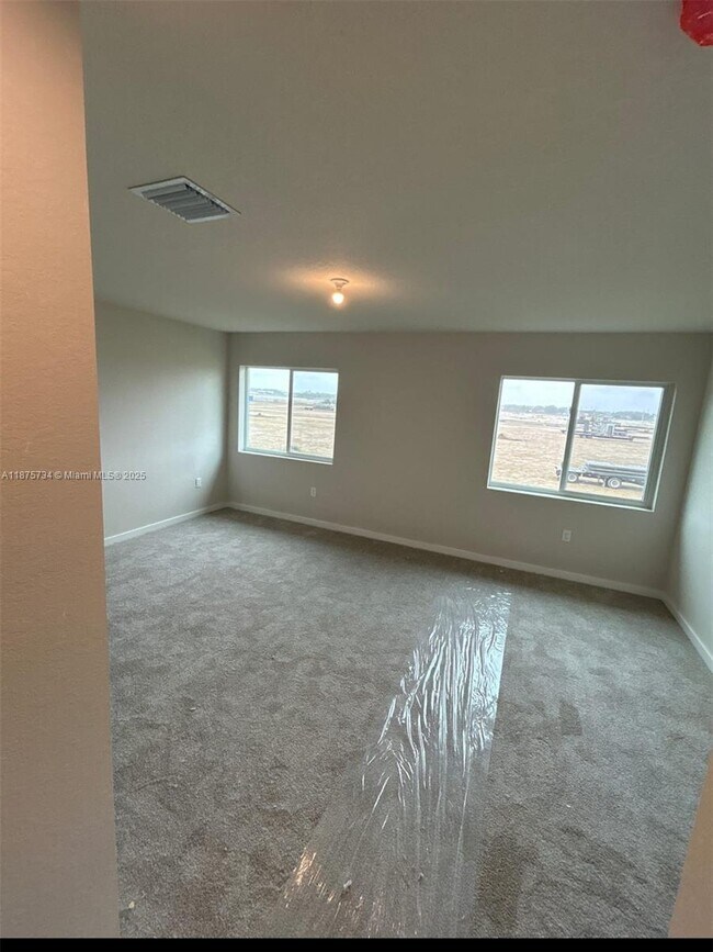 Photo - 1070 W Davis Pkwy