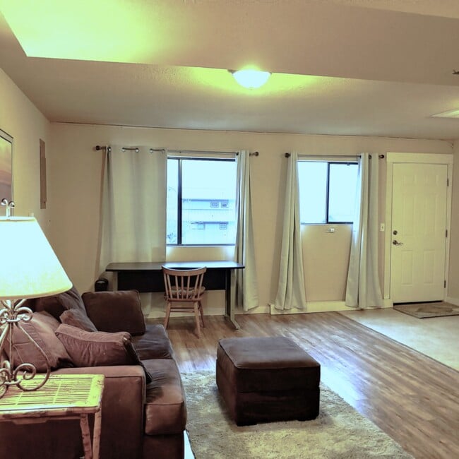 Photo - 12052 NE Jefferson Point Rd