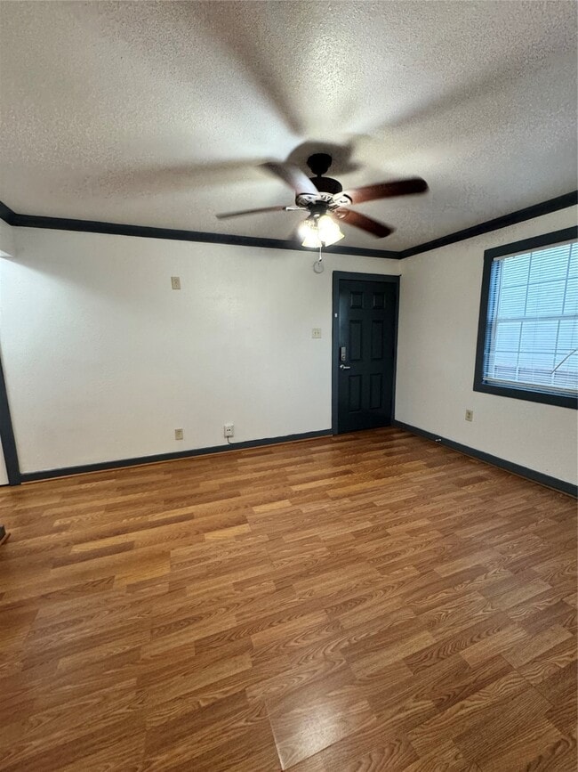 Building Photo - 5320 Polk St Unit 13