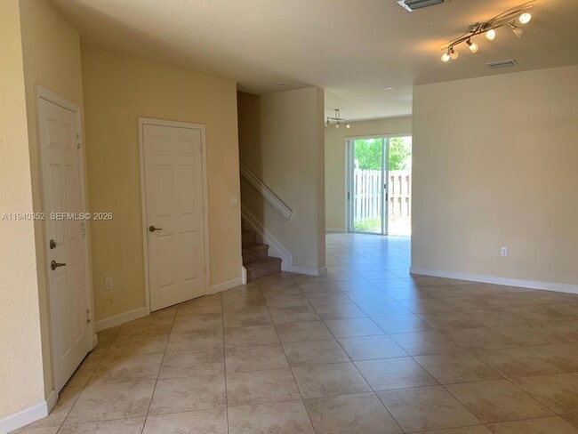 Photo - 11369 NW 87th Ln