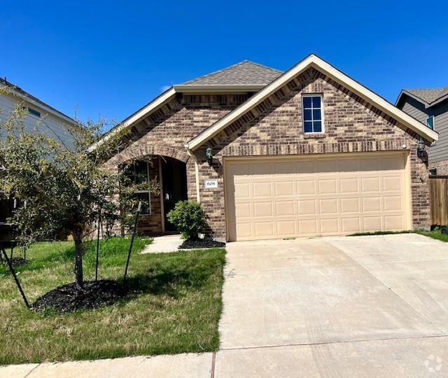 Building Photo - 608 Pheasant Hill Ln Rental