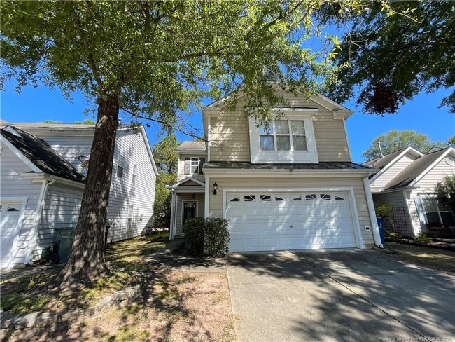 Photo - 1015 Goldmist Ln