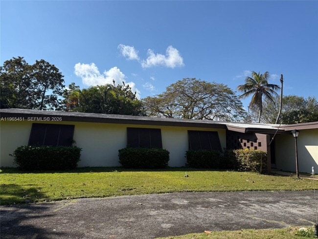 Photo - 11820 SW 69th Ct