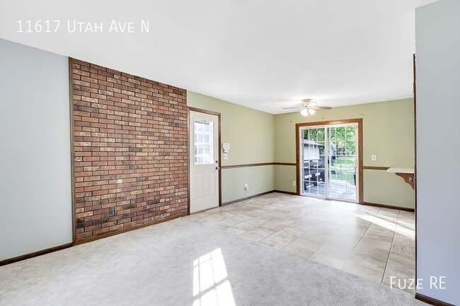 Photo - 11617 Utah Ave N