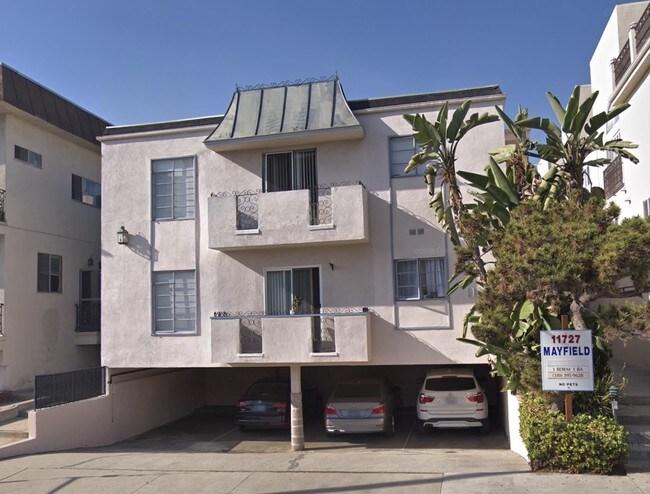 Photo - 11727 Mayfield Ave