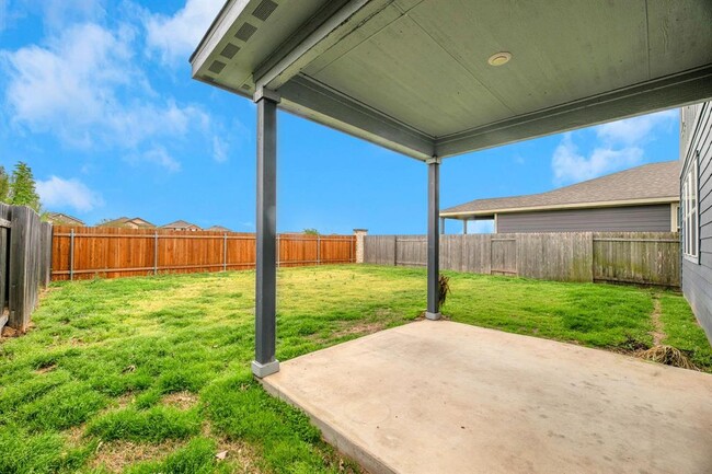 Photo - 3808 Bristol Motor Pass