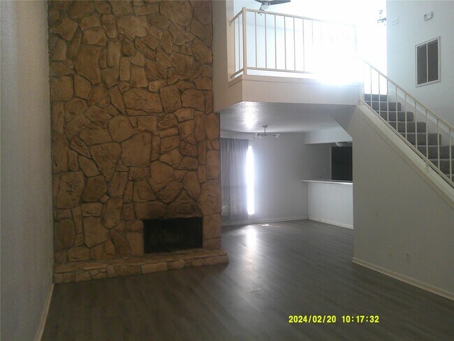 Building Photo - 12219 Wild Pine Dr Unit C