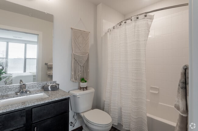 2HAB, 2BA -1.276sqft Modelo