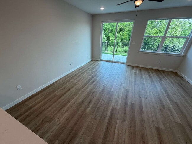 Photo - Fabulous 2 story 3 bedroom Tarleton Crossing townhome!