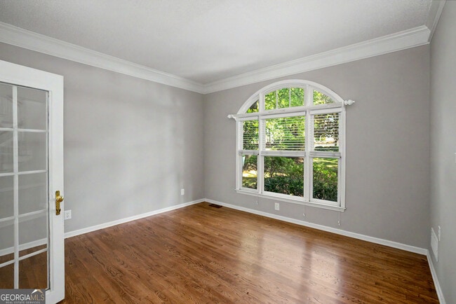 Photo - 1018 Pleasance Grove