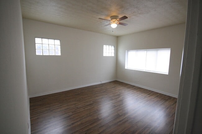 Photo - 4217 S Grand Blvd Unit 2F