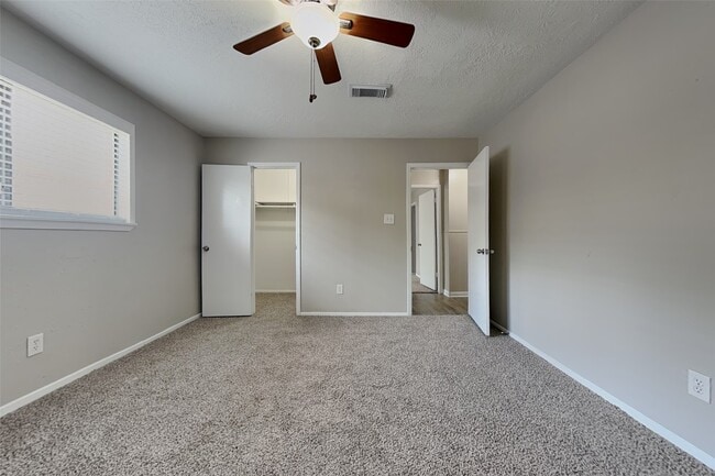 Photo - 7731 Bunker Wood Ln