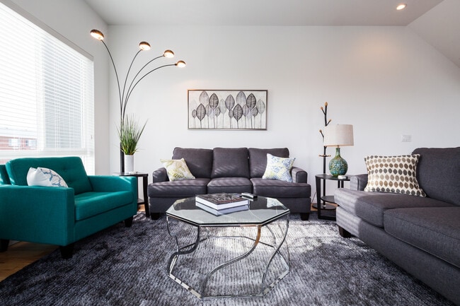 Photo - 3081 W 16th Ave