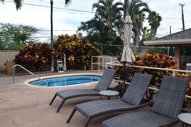 Photo - Maui Gardens ground floor unfurnished 2 bedroom 1.5 bath with pool and tennis court