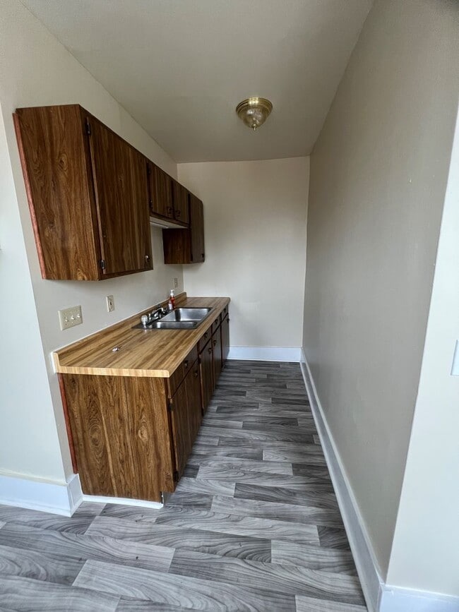 Photo - 19 E State St. 10 Unit